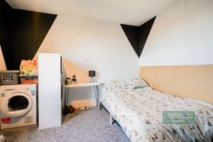 Photo 33- click for photo gallery